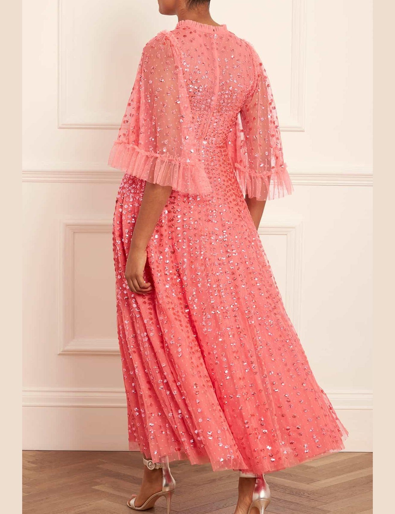 RAINDROPSHORTSLEEVEANKLEGOWN-ANKLEGOWN-PINKSKY-NEEDLE_THREAD-4.jpg
