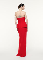 STRAPLESS CREPE GOWN RED