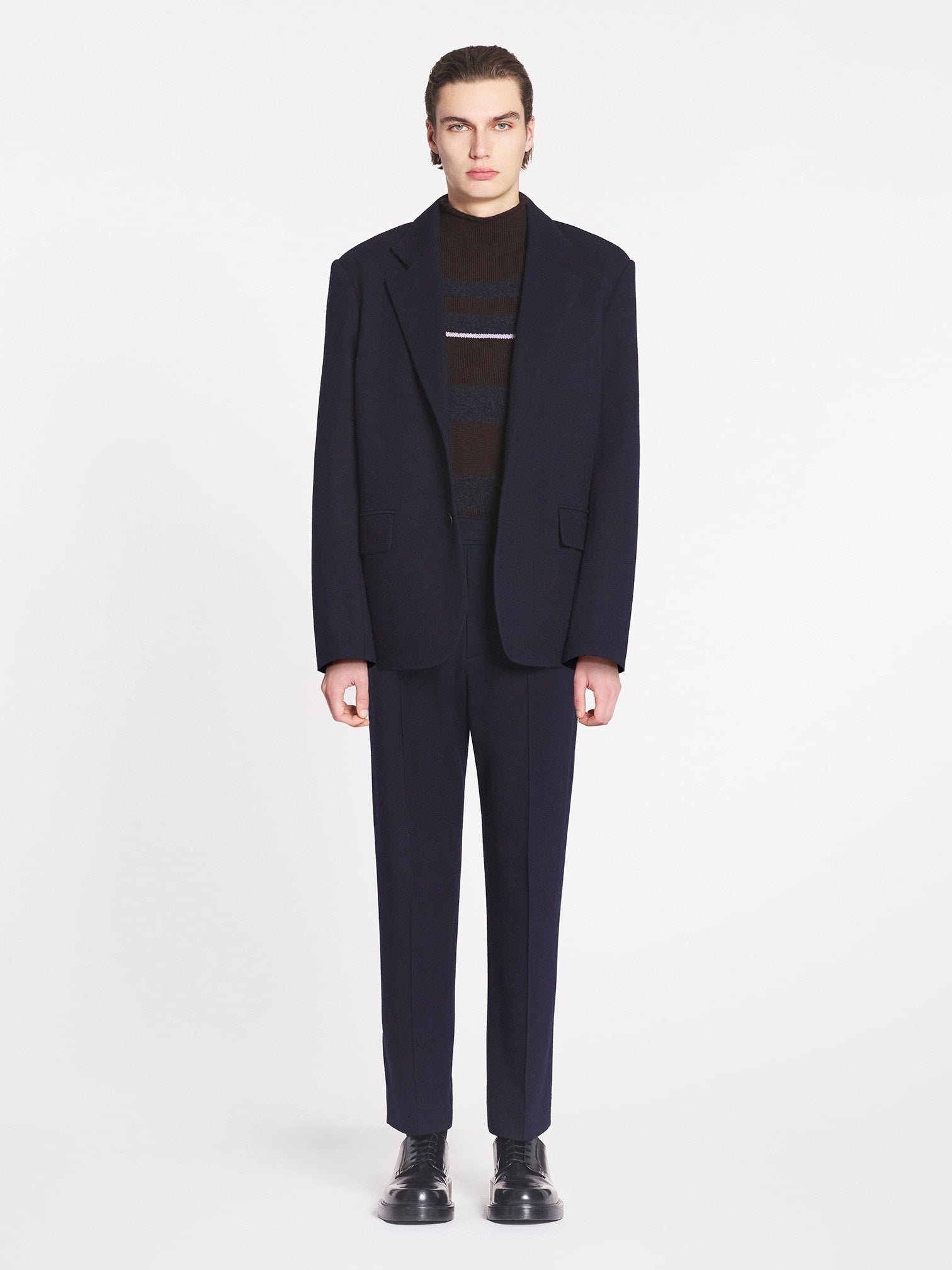 Casual single-breasted jacket