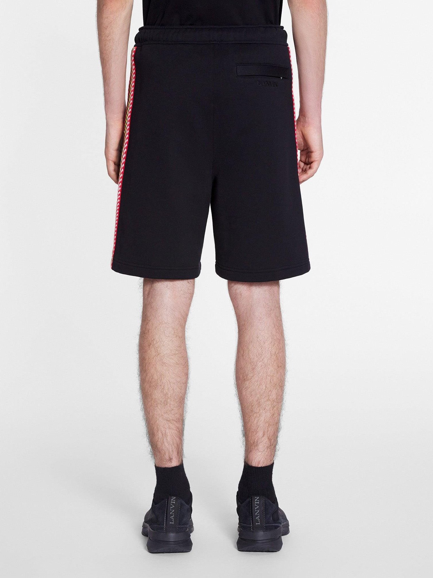 Side curb shorts