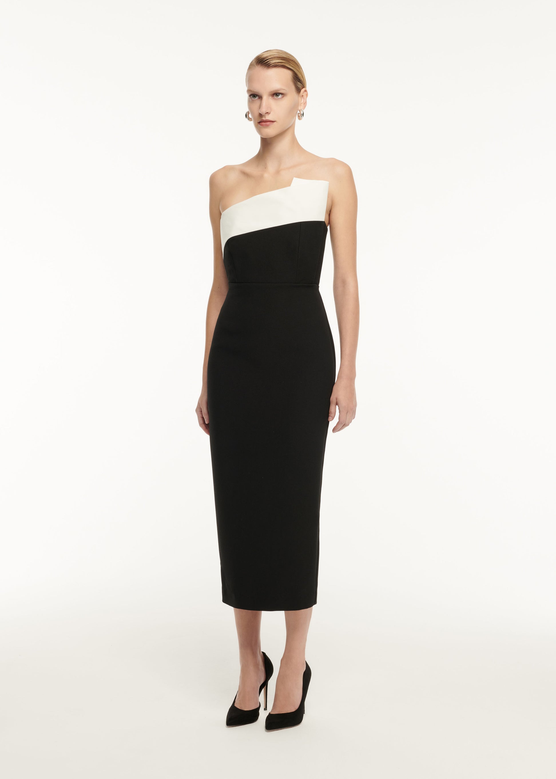 STRAPLESS DRAPE DETAIL CREPE MIDI DRESS