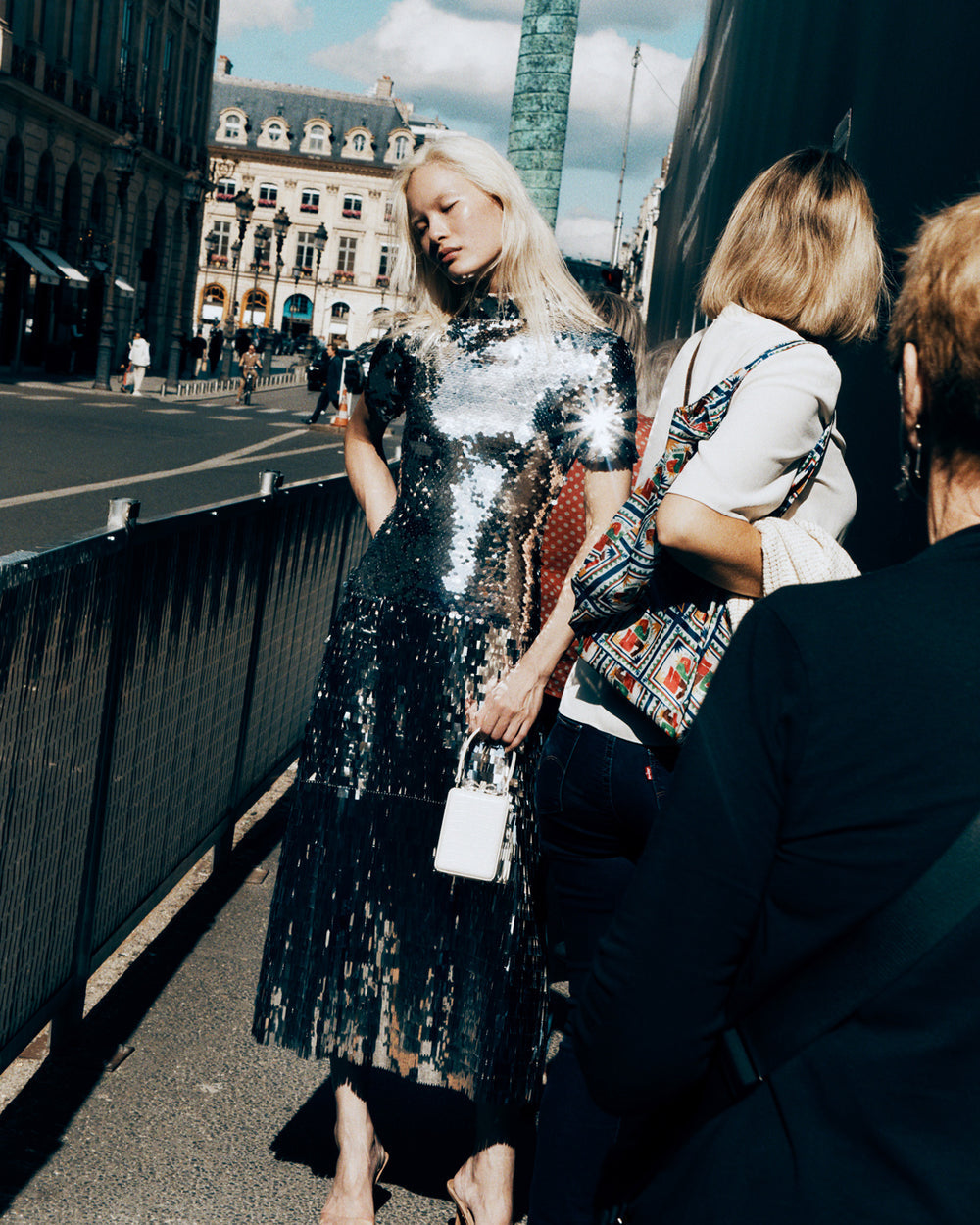 SILVER GRADIENT SEQUIN MIDI DRESS