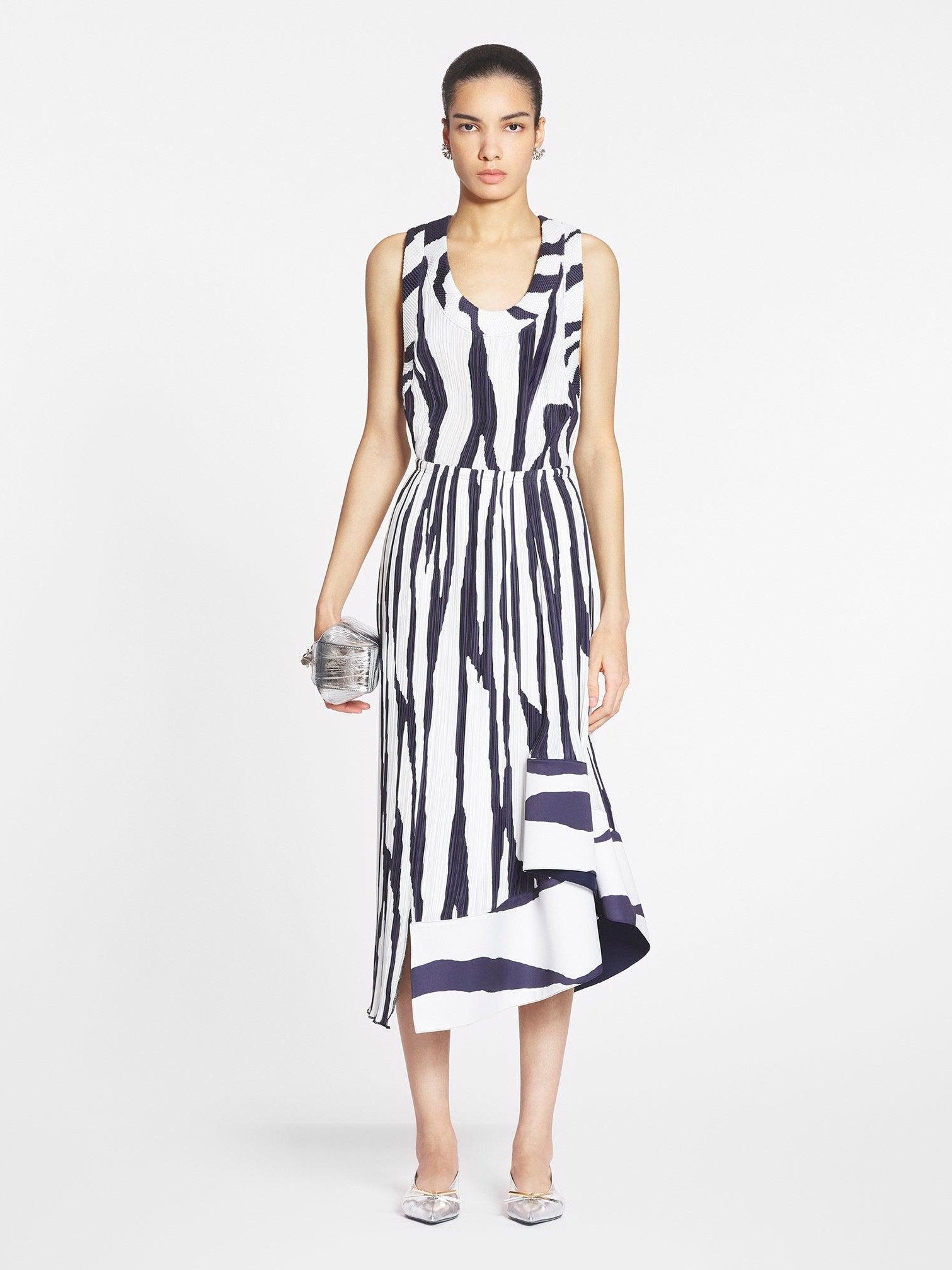 Printed pleated midi skirt