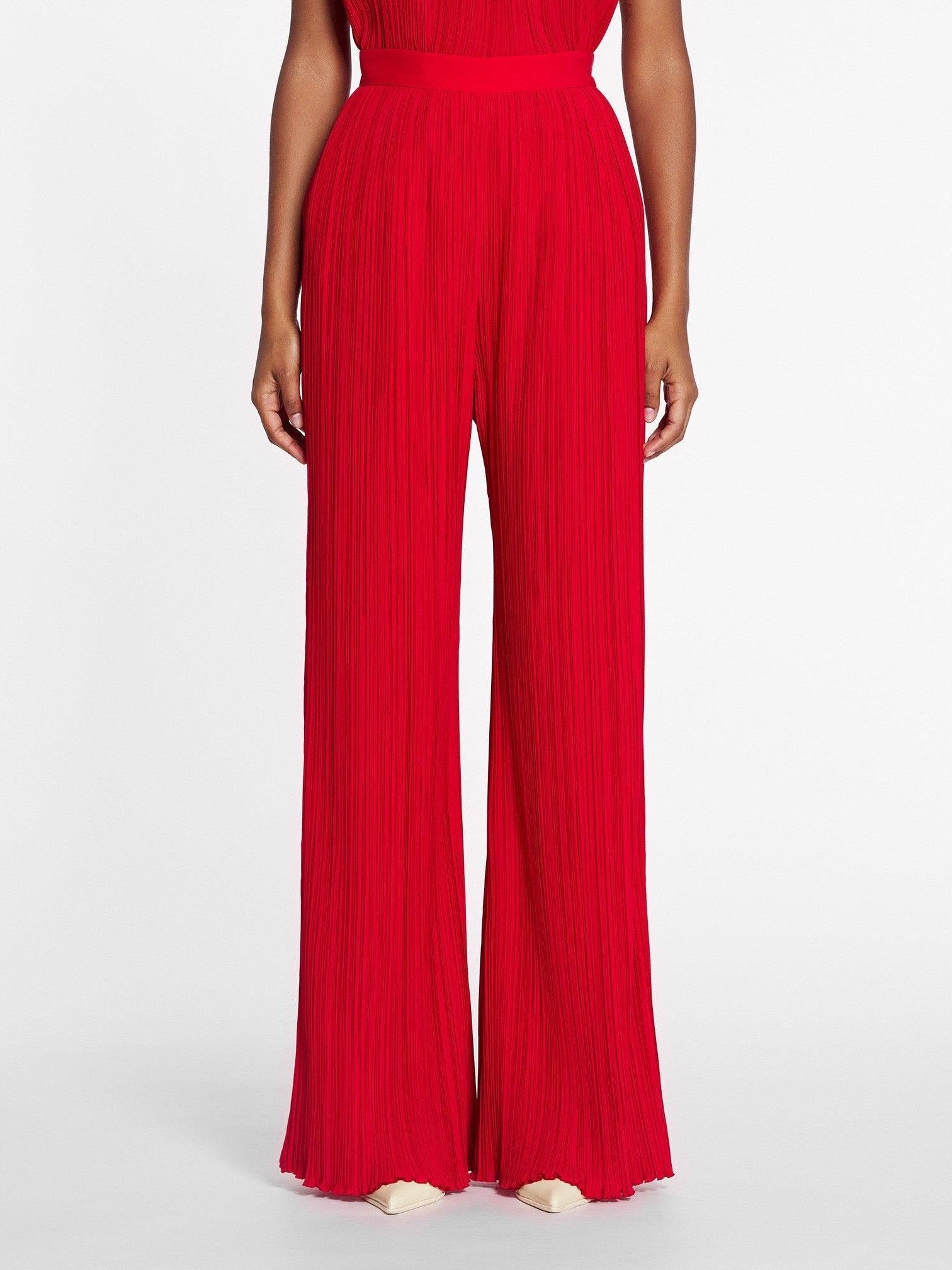 Pleated pants