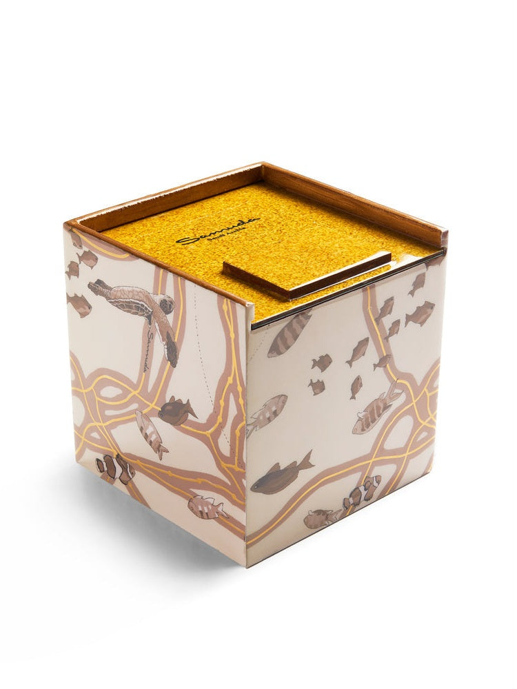 Red sea tissue box