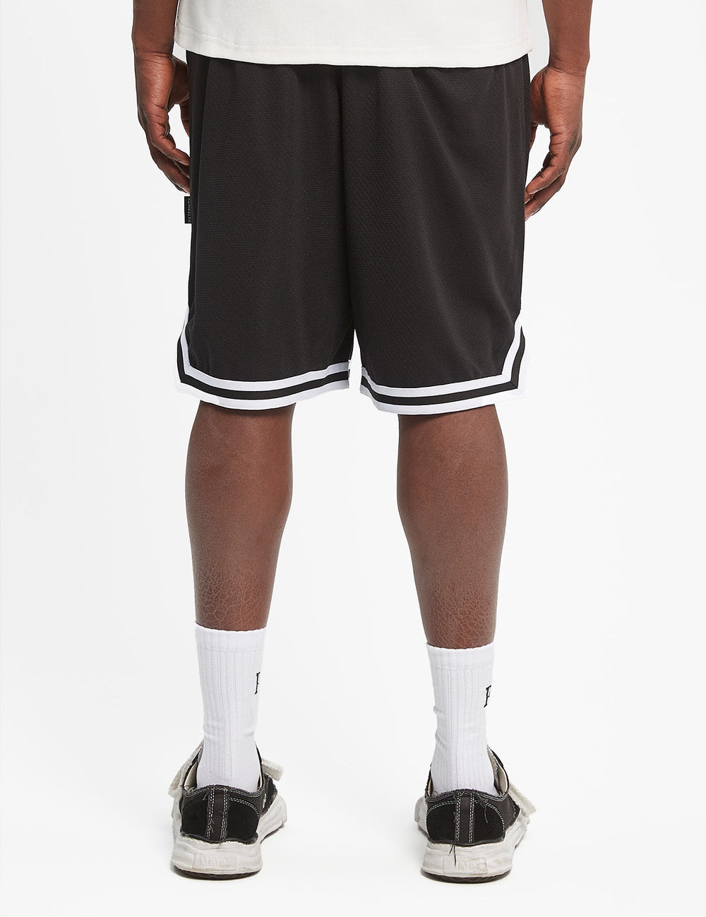Repeat_Shorts_Black_back.jpg
