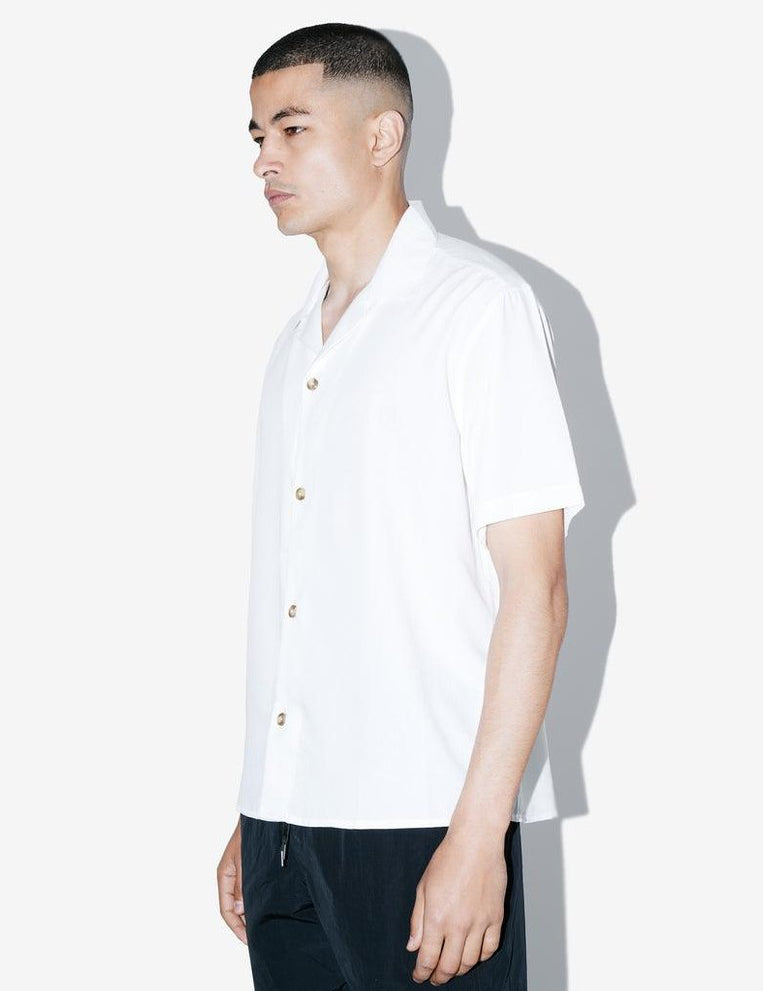 Resort-Shirt-Off-White-Side_700x_a260302c-ac1c-431d-b52e-8b4eaa3a34c2.jpg