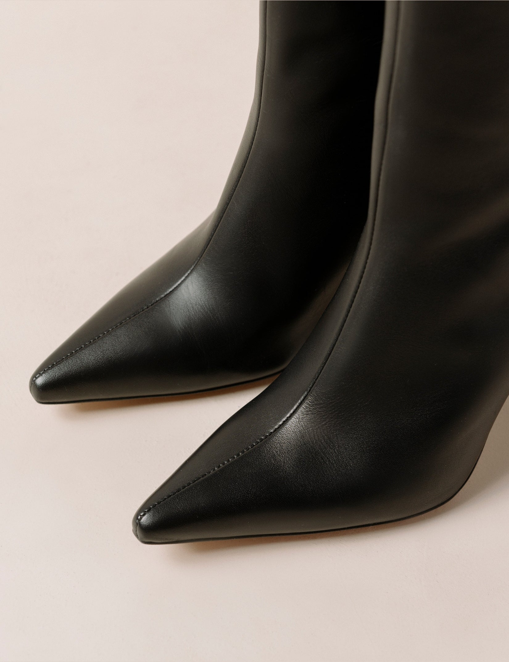 S00442-25-BLACK_3.jpg