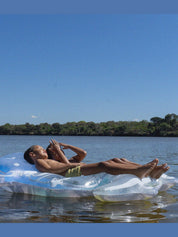 Kids lie-on float burger boy