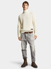 Shades of grey wash bro jeans