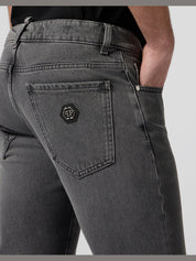 Basic straight cut jeans