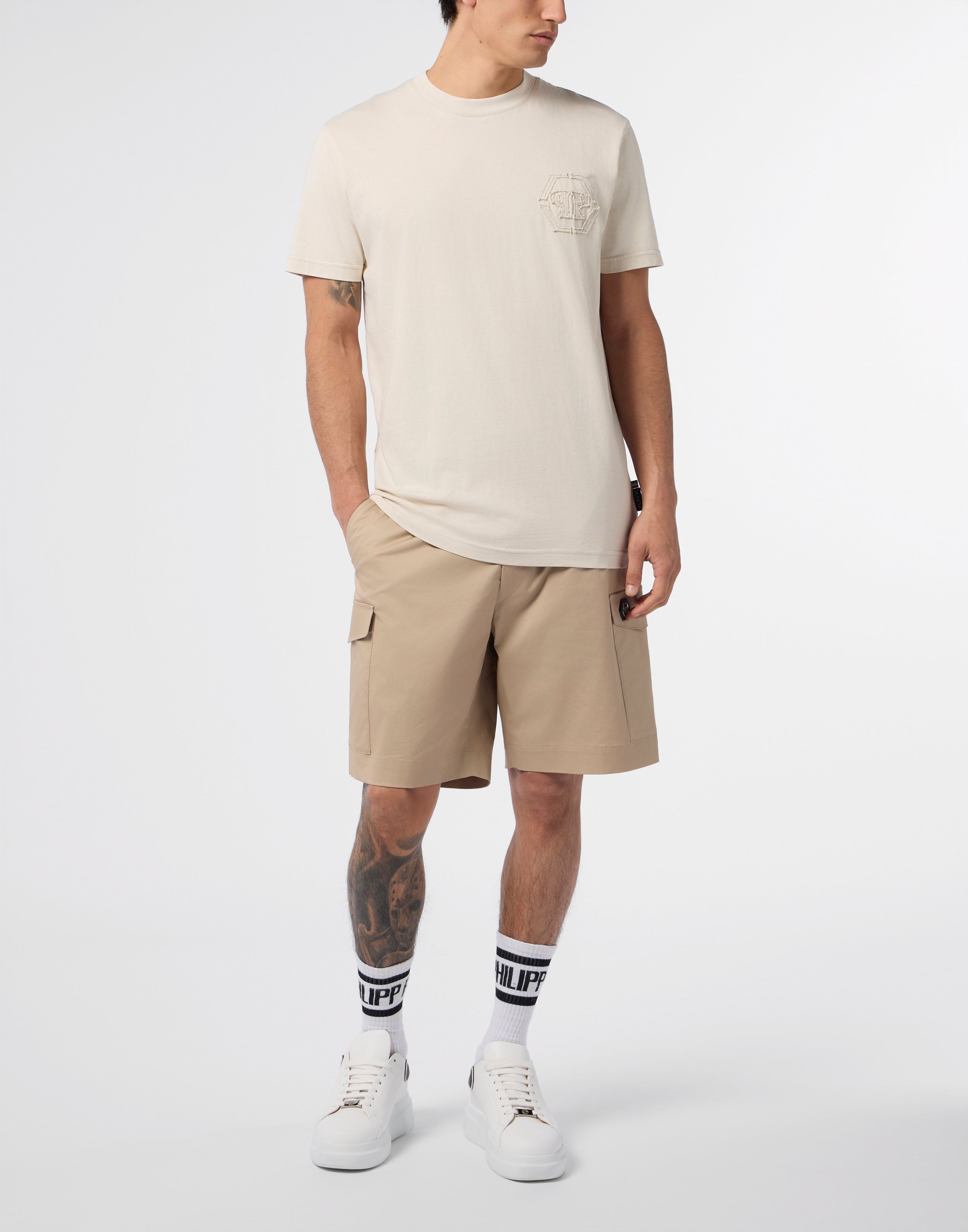 Round neck t-shirt raw edge monogram