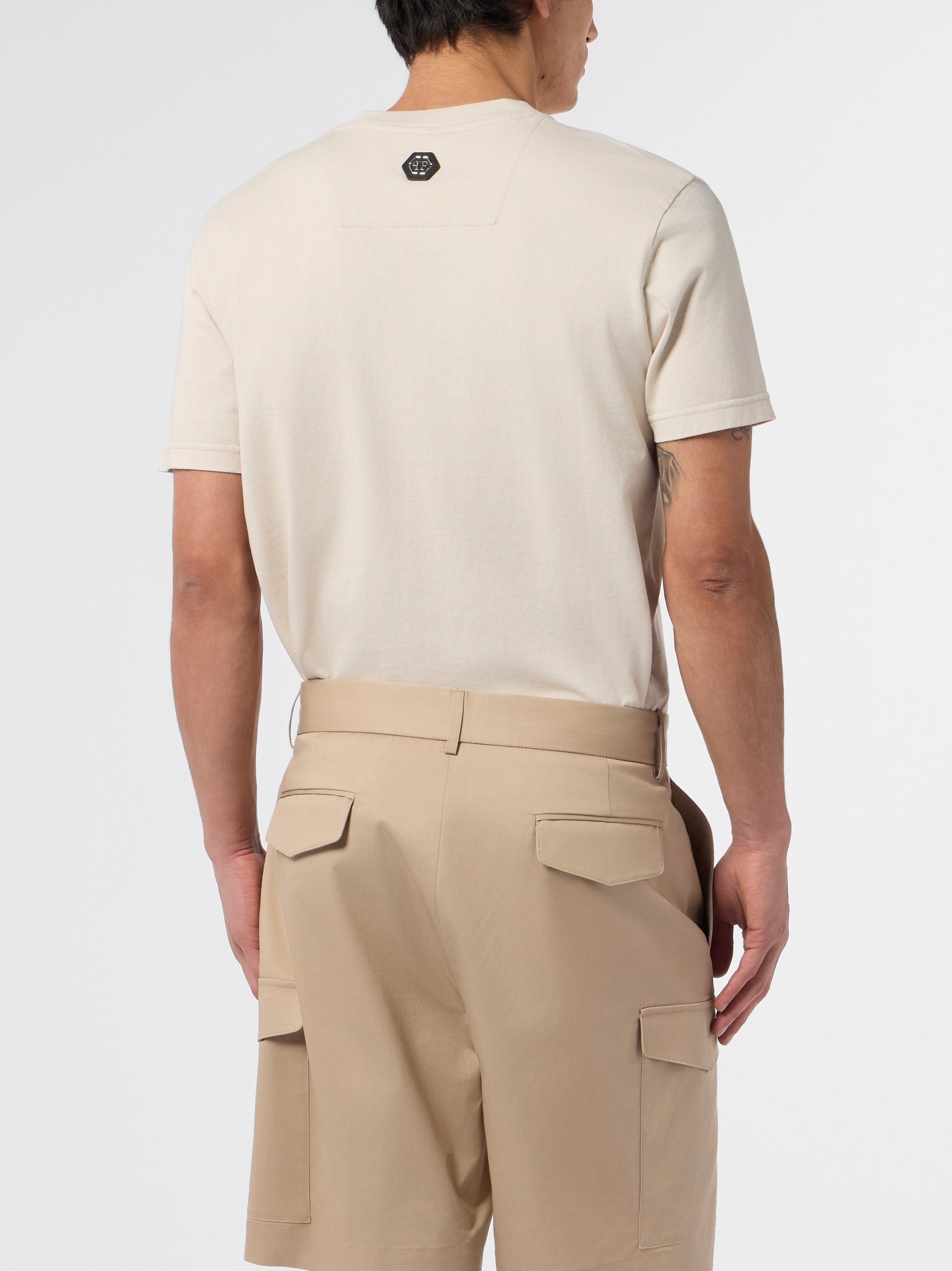 Round neck t-shirt raw edge monogram