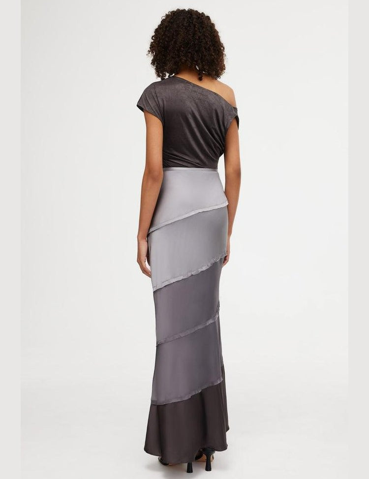 SD240462S-MURPHY-MAXI-SKIRT-GREYSCALE-3jpg_700x_67a9b976-f15b-4a1d-8b89-90e1d2d0766e.jpg
