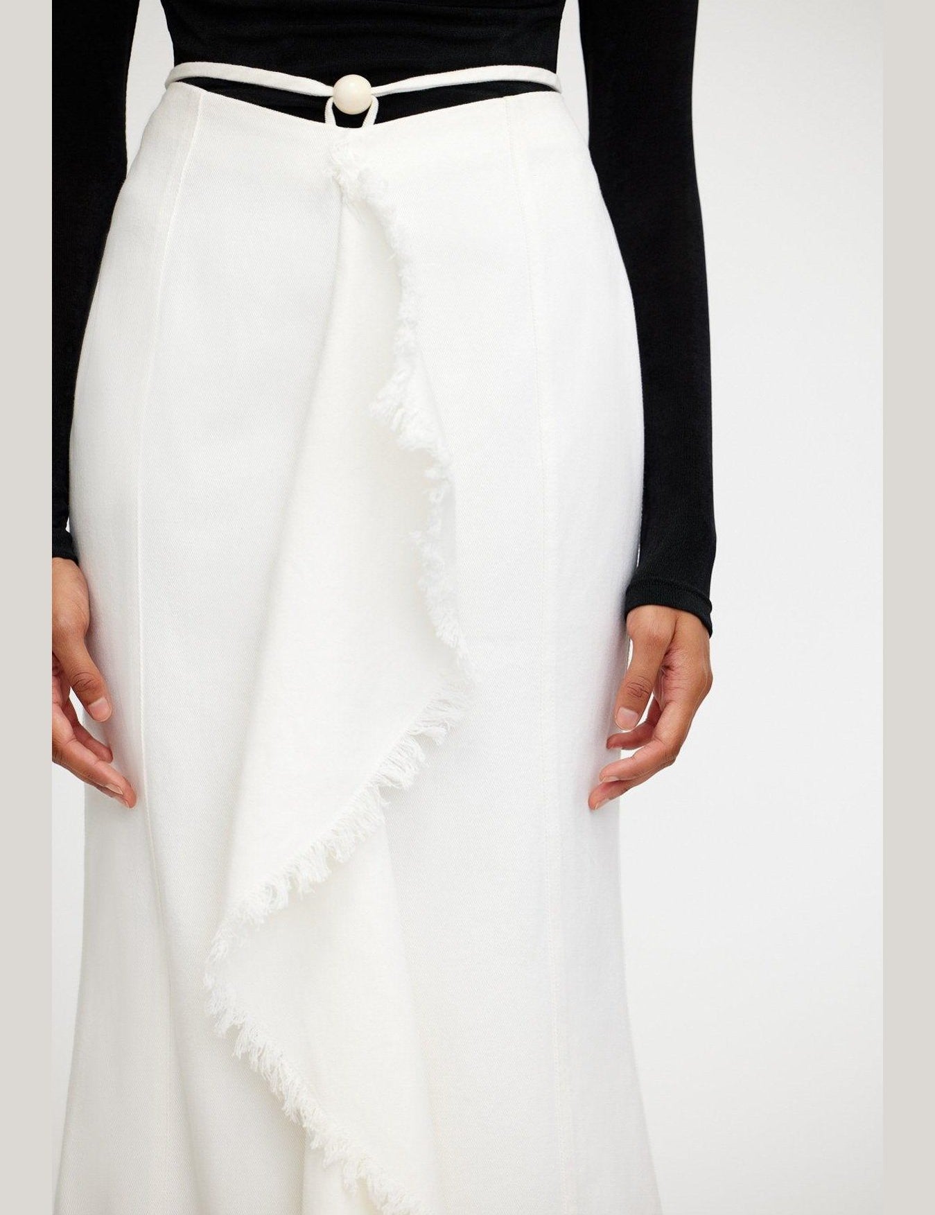 SL240757S-EMMA-SKIRT-IVORY-42jpg_1200x1799_49c19e1d-3887-494a-b9ba-186ebc6fc9a1.jpg
