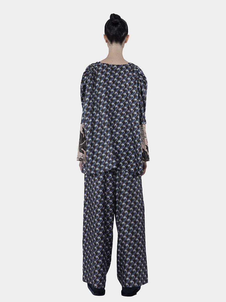 Surez twill silk print top with silk print embroidery appliqué