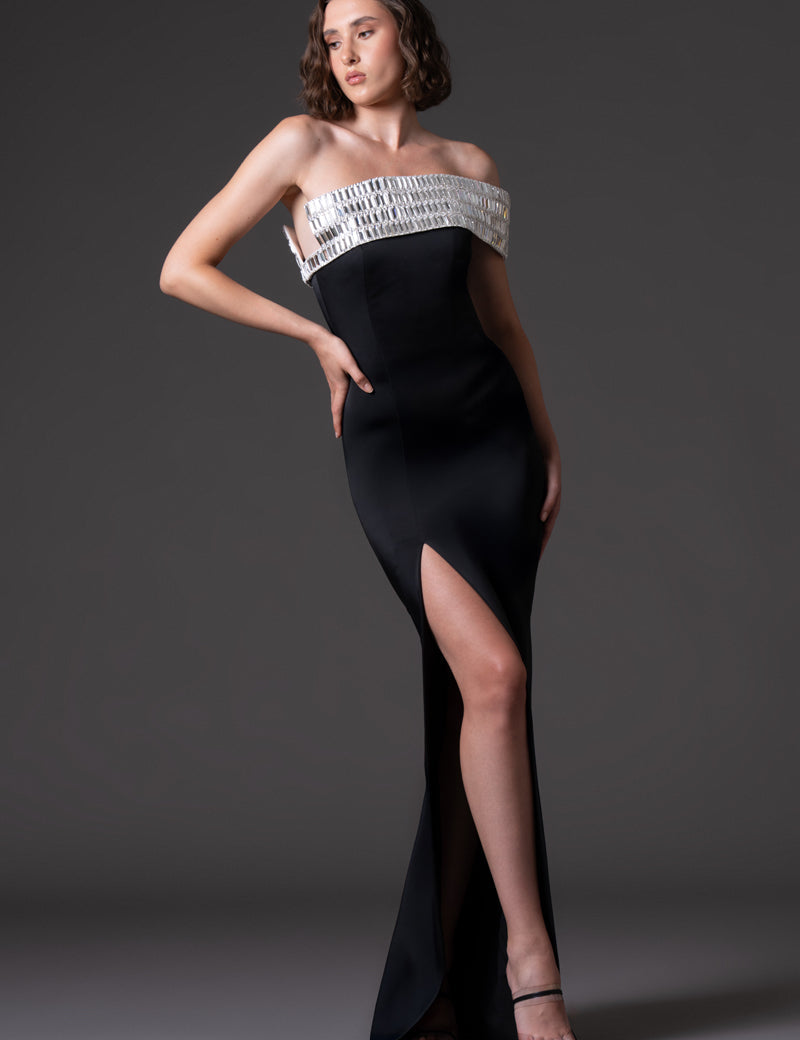 Scuba_cr_pe_dress_with_baguette_embroidered_neckline_and_side_slit.jpg