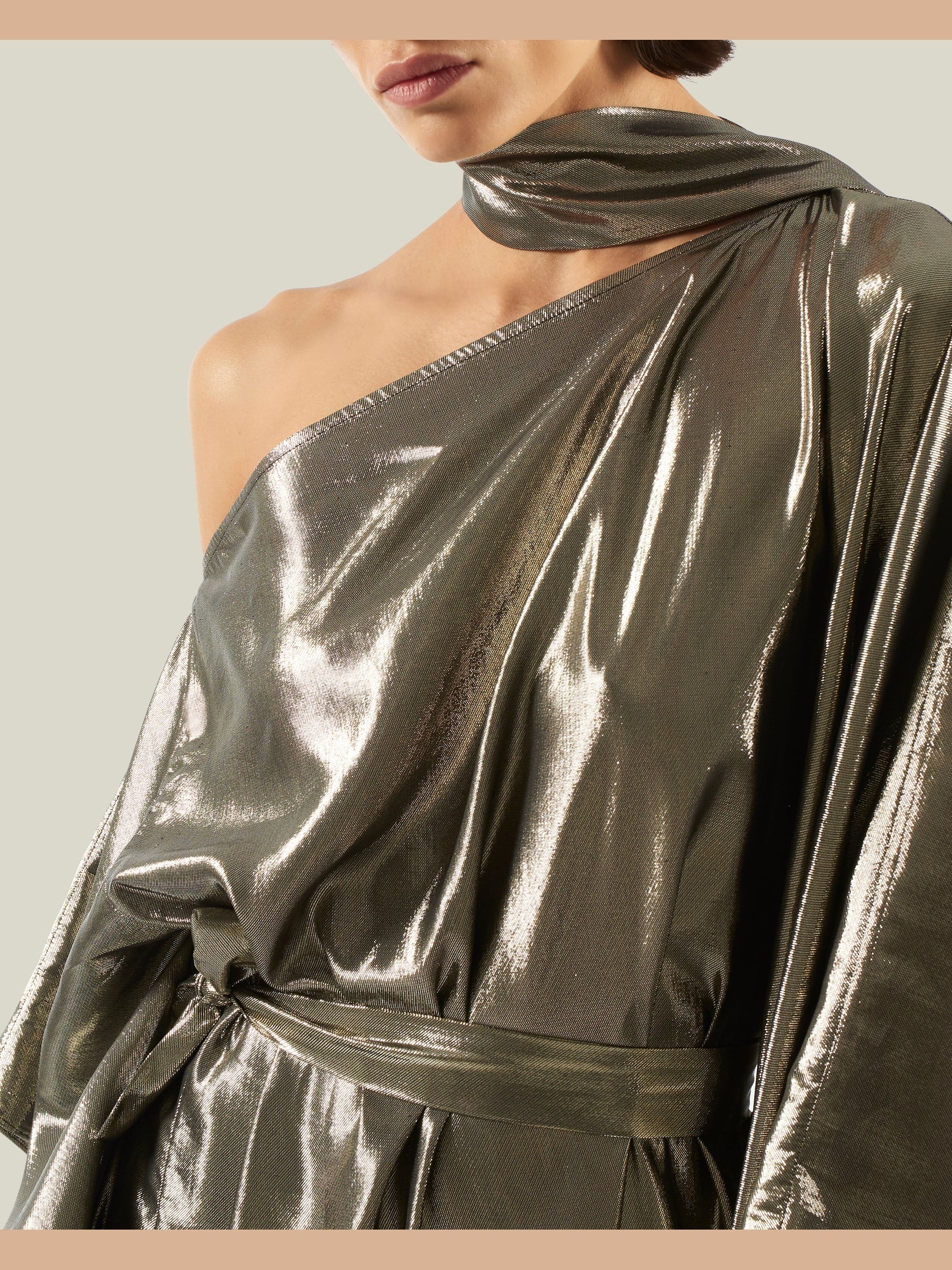 Taylor seventies kaftan dress gold