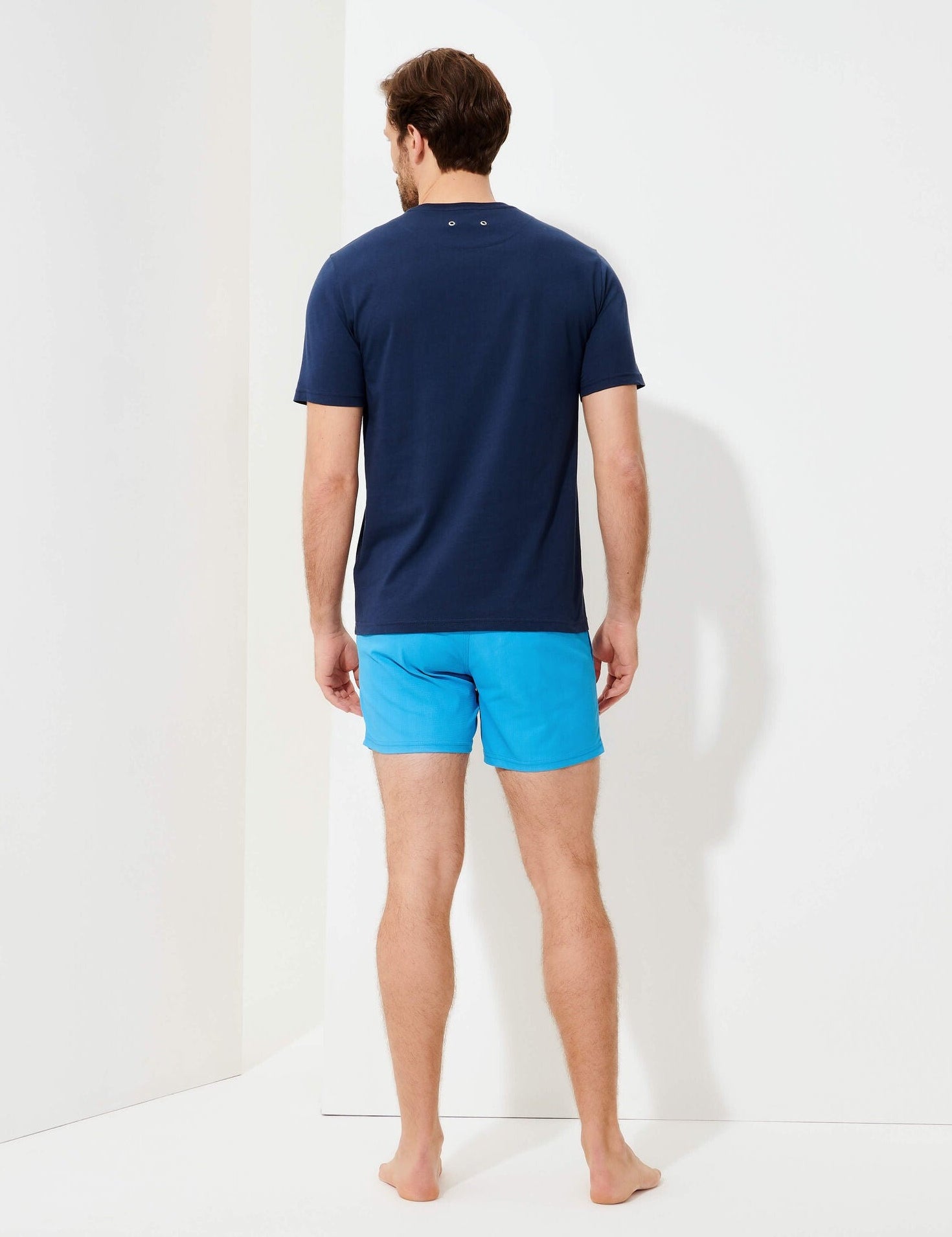 TTNU0P00-390-backworn-3920x3920.jpg