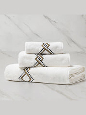 Twist embroidery 5 pc towel set