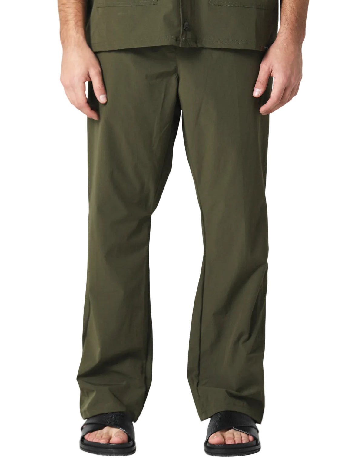 UTILITY-0008516_M1-KHAKI_18912db2-84c6-4acc-a419-5734a86f5f89.jpg