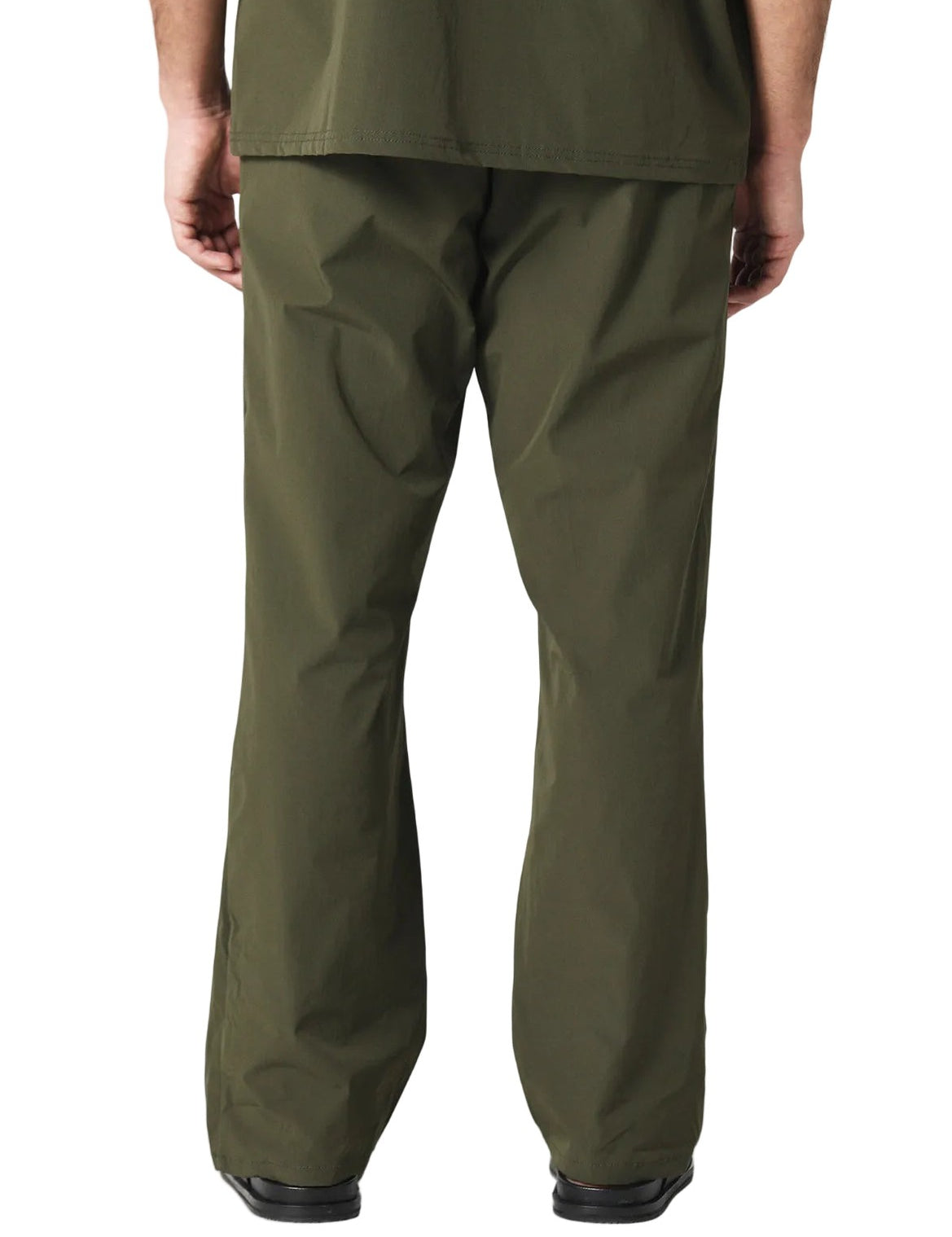 UTILITY-0008516_M2-KHAKI_6b4a8011-68b6-4dfb-b633-a6e58dca8aec.jpg
