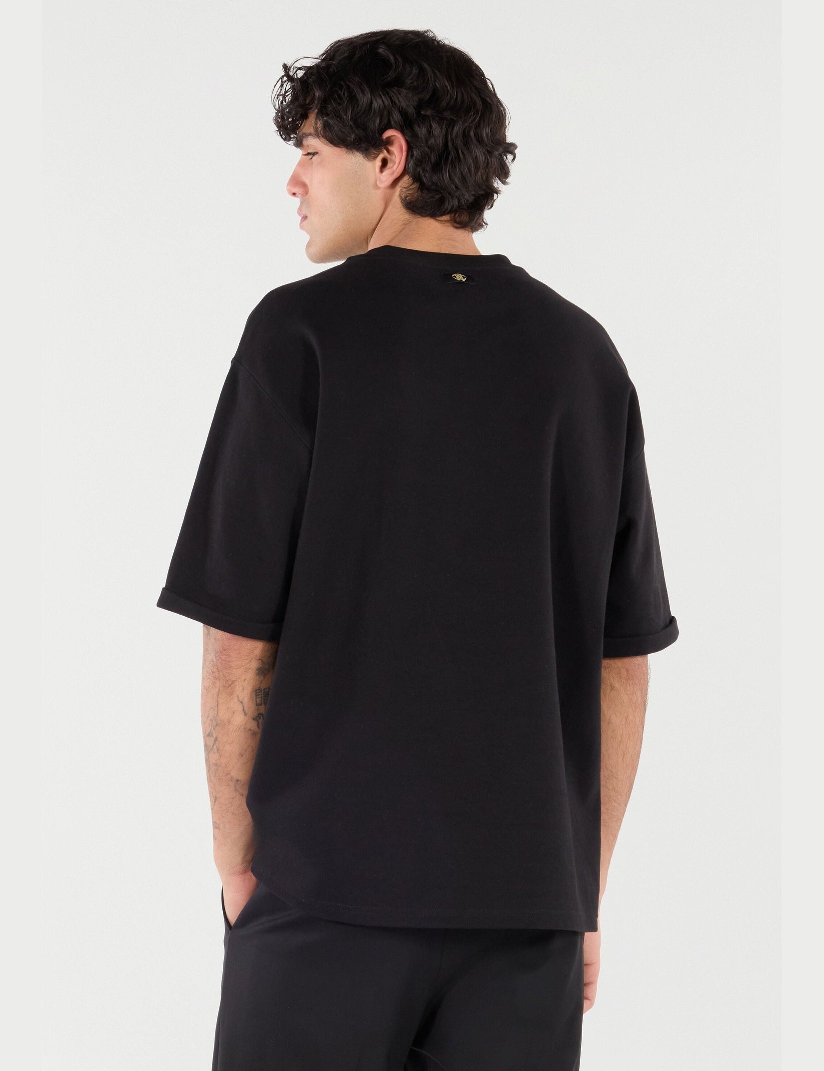 VRT62CJD07005051_ECOM_BACK.jpg