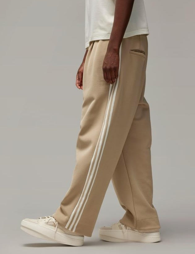 Y-3_3-Stripes_Straight_Track_Pants_Brown_IZ3119_22_model.jpg