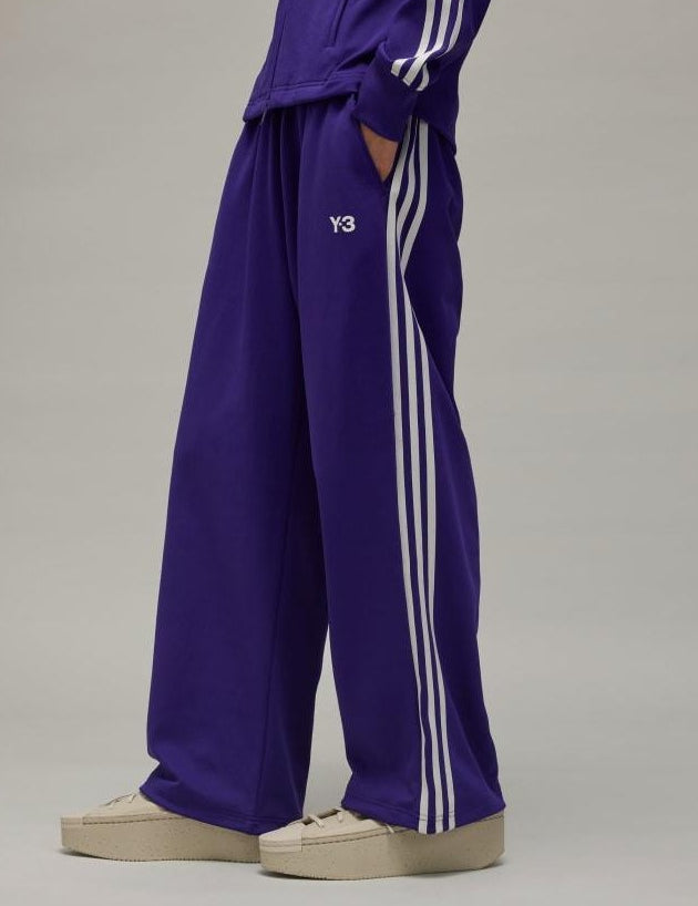Y-3_3-Stripes_Track_Tracksuit_Bottoms_Purple_JE3428_22_model_hover_hover_hover_hover.jpg