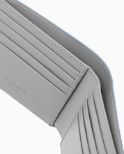 Bifold wallet in embossed leather