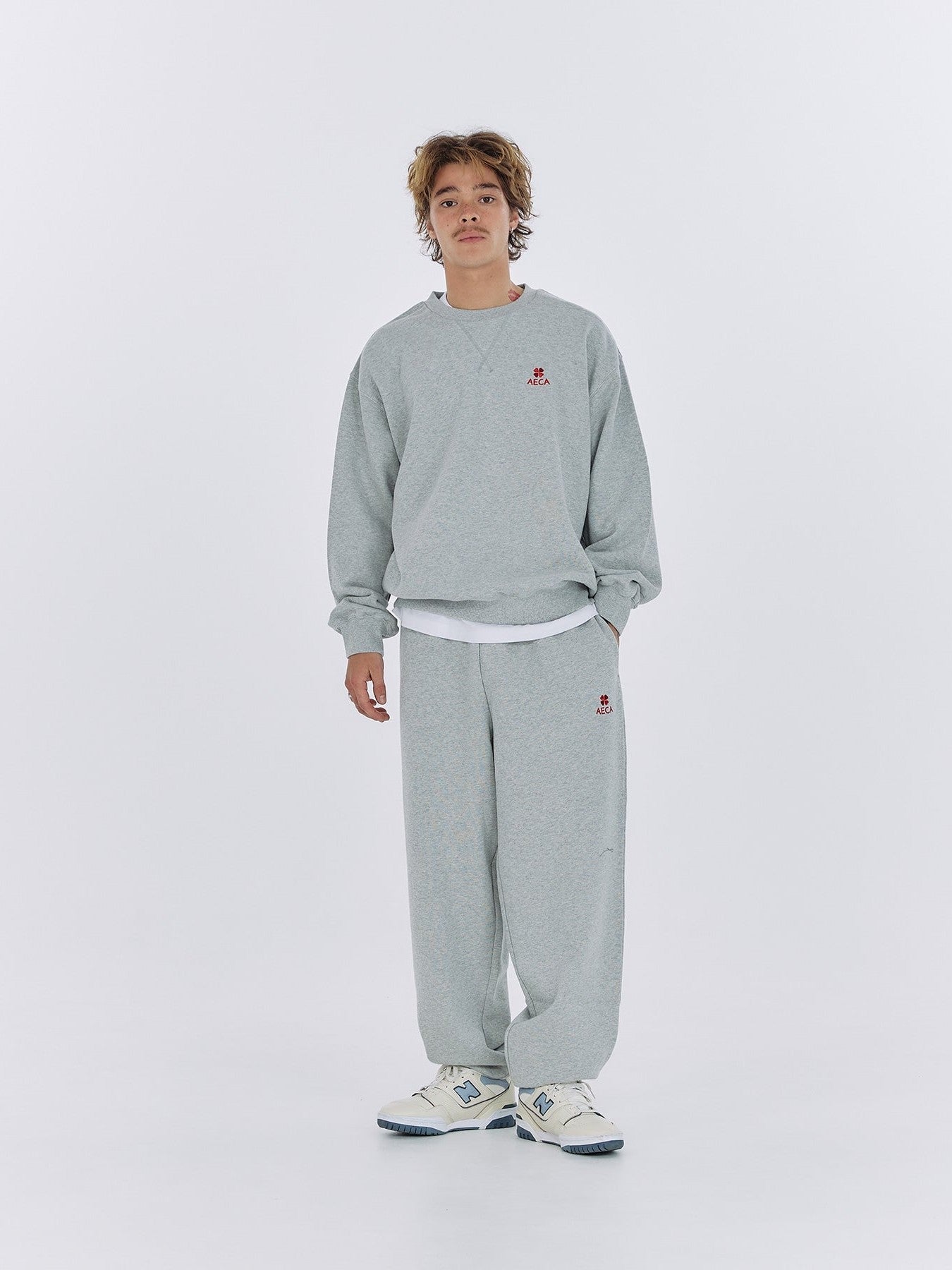 Everyday aeca clover sweat pants-grey