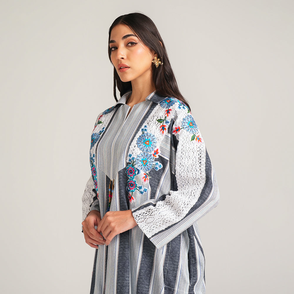 GRAY KAFTAN WITH EMBROIDERY