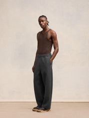 Ami pleated trousers pleated trousers in bonded wool viscose canvas.