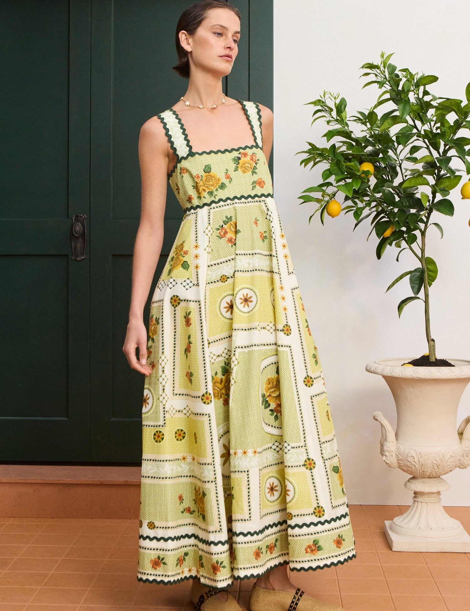alemais-sustainable-dress-midi-dixie-summer-dress-1229508398_6000x_dd66b5c6-33f0-4325-acda-380c20a4ce5d.jpg