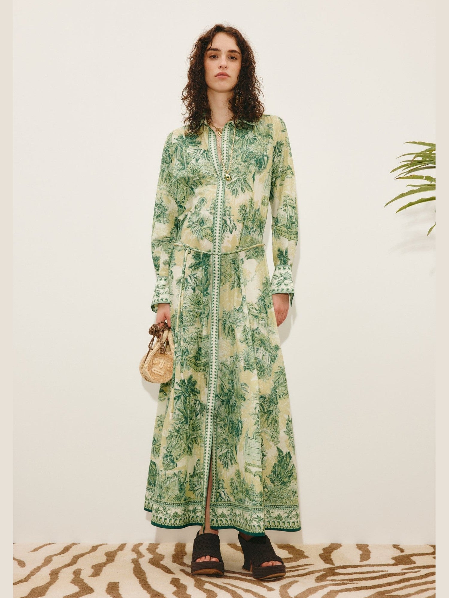 Sara shirtdress