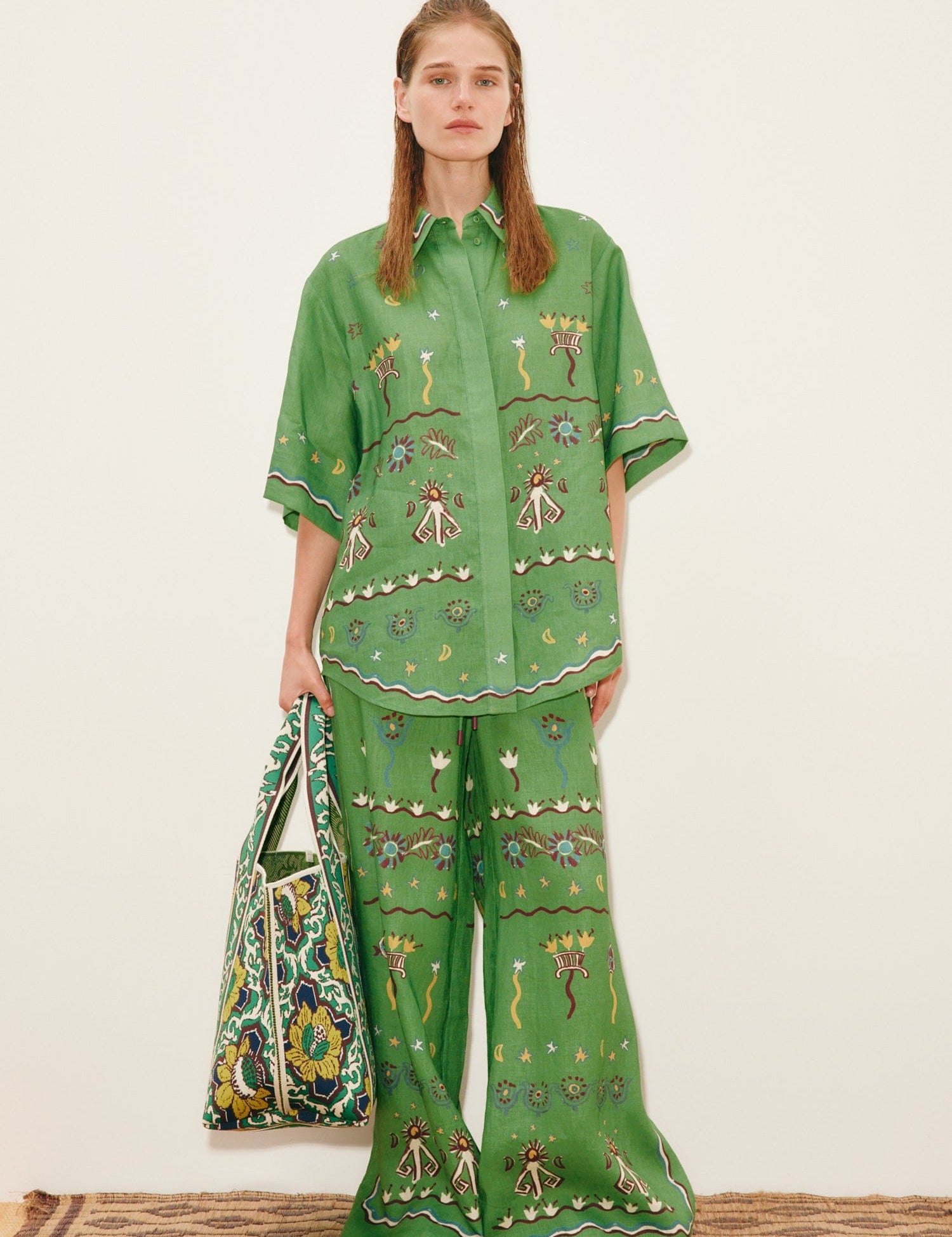 alemais-sustainable-pant-sun-dancer-pant-1215564138_6000x_fc68d9bd-1c07-4e76-8723-6a3c14d7776b.jpg