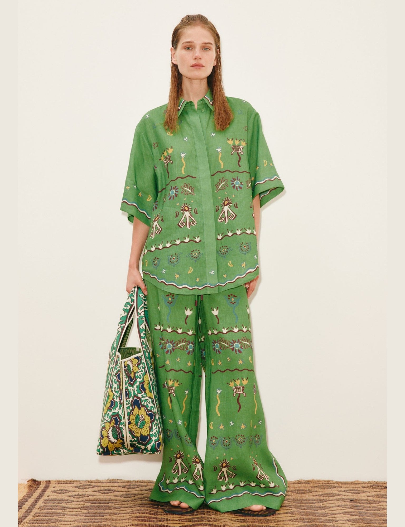 alemais-sustainable-pant-sun-dancer-pant-1215564138_6000x_fc68d9bd-1c07-4e76-8723-6a3c14d7776b.jpg