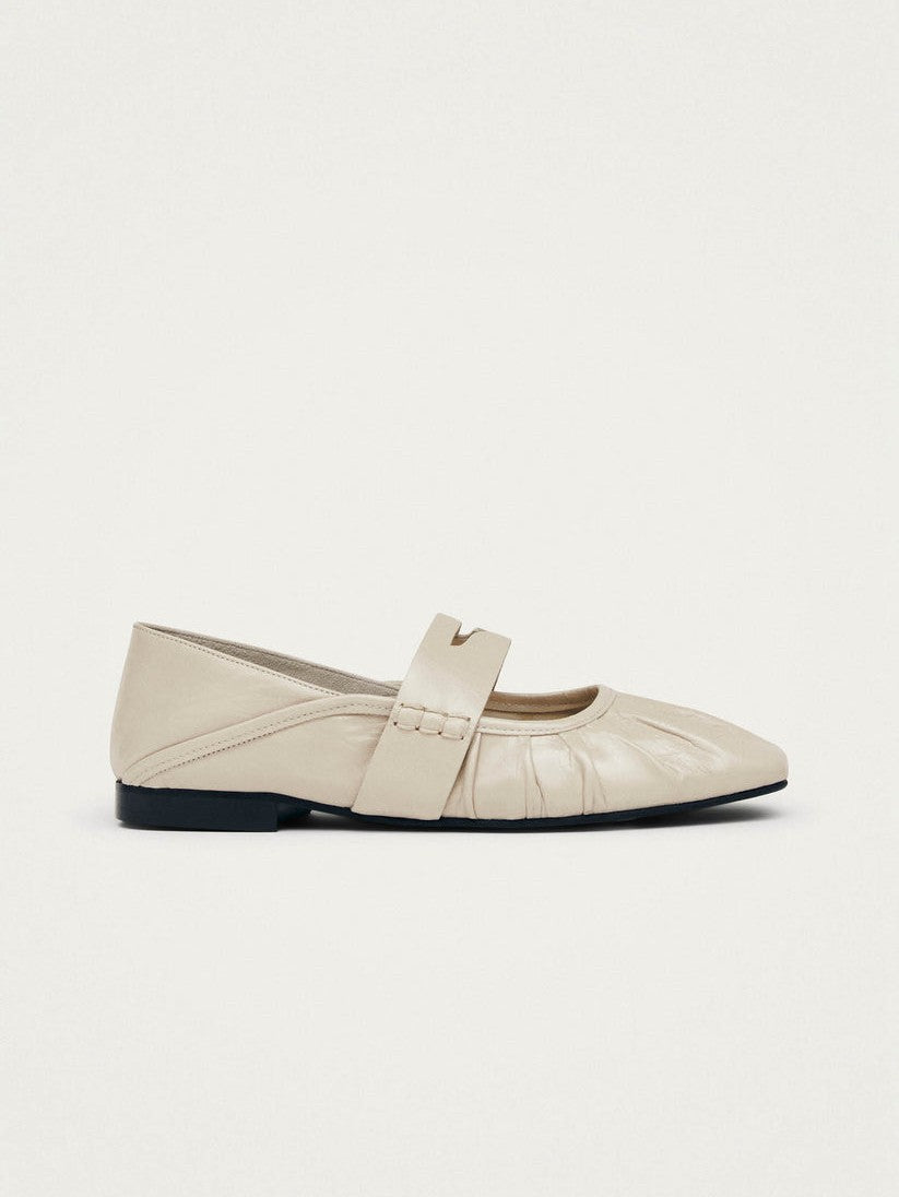 Bargo cream leather ballet flats