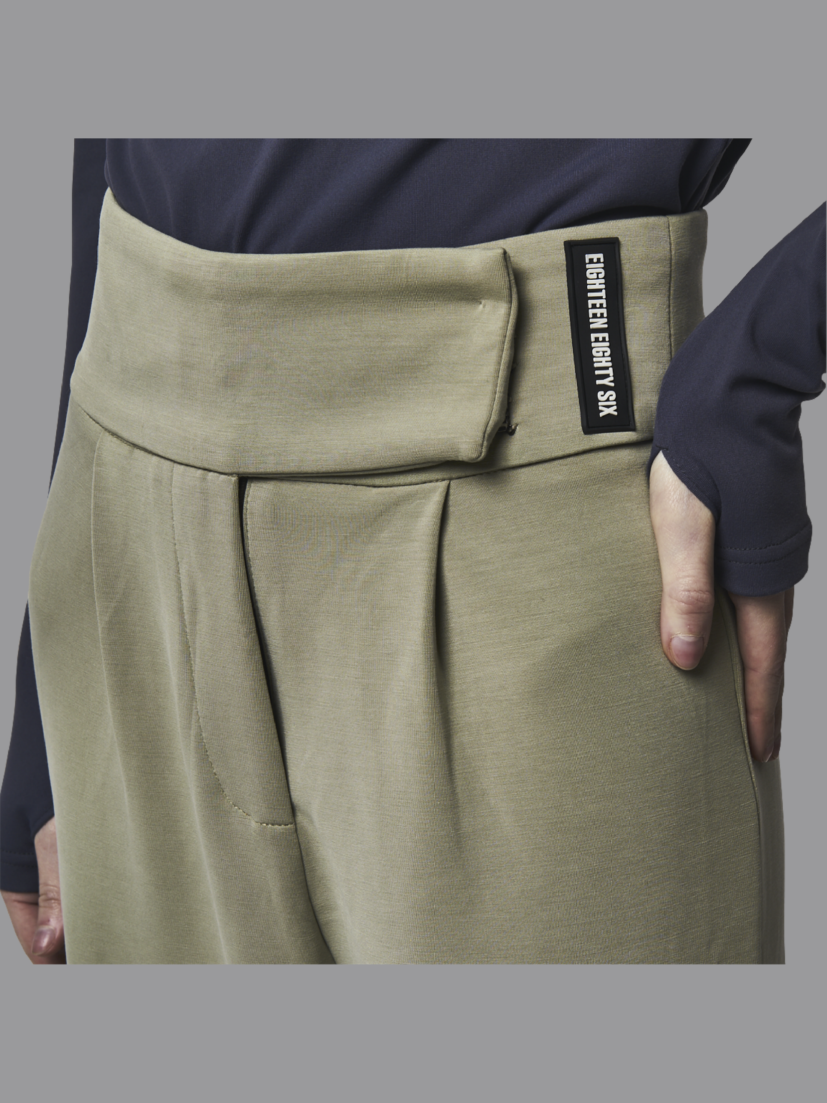 Balloon pants - light green