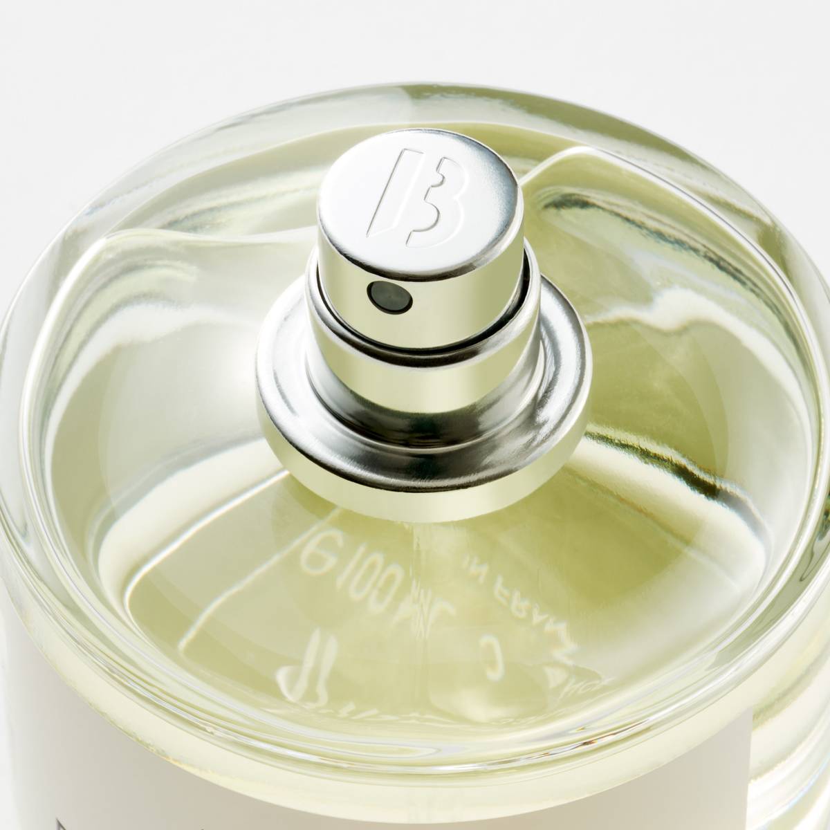 byr_ecom_25_fragrance_edp_100ml_bda_detail_1_2800x2800px_1.jpg