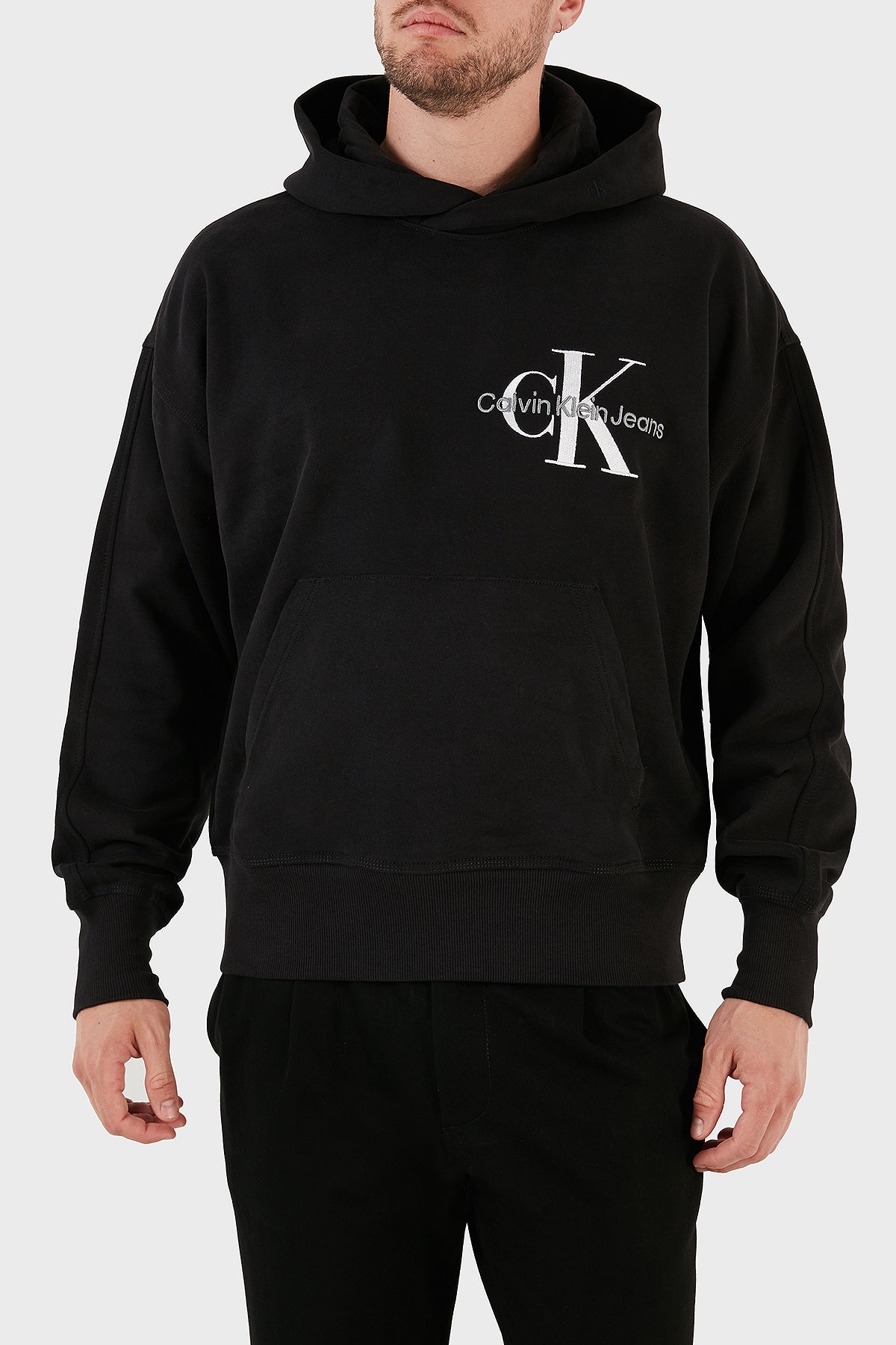 MONOLOGO OVERSIZED H