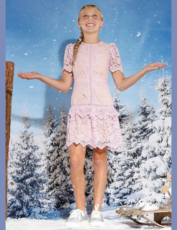 charlotte-embroidered-dress-sherbet-1_600x_2e7c9e9a-5871-4262-bb96-70b0a3195774.webp