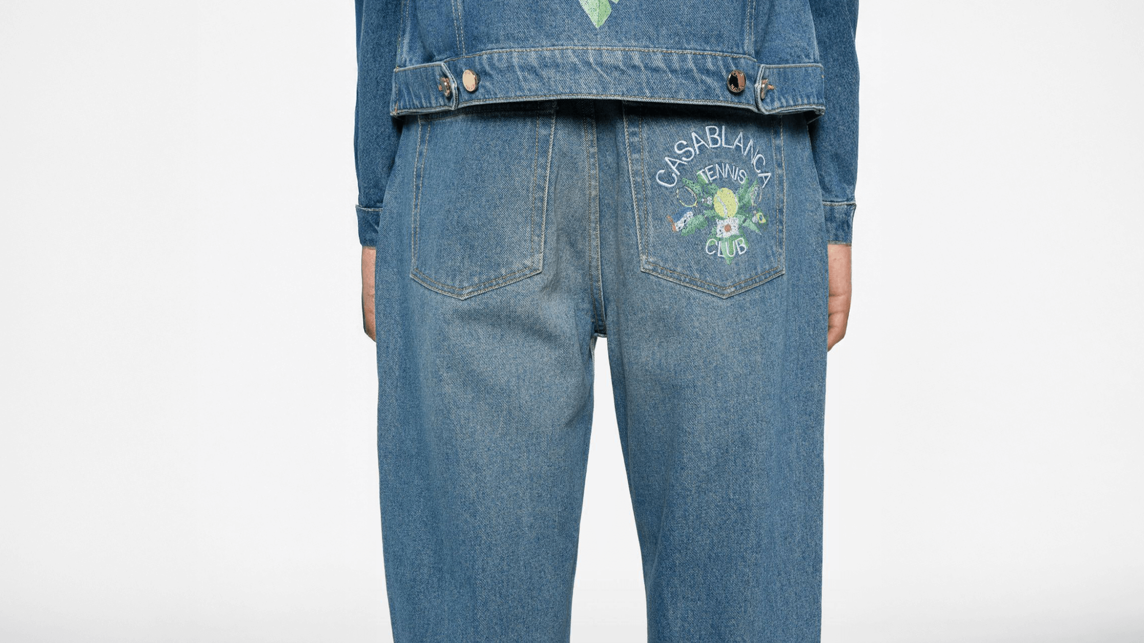 denim_23215737-d04b-47e9-a9df-33fdcb59b2ac.png