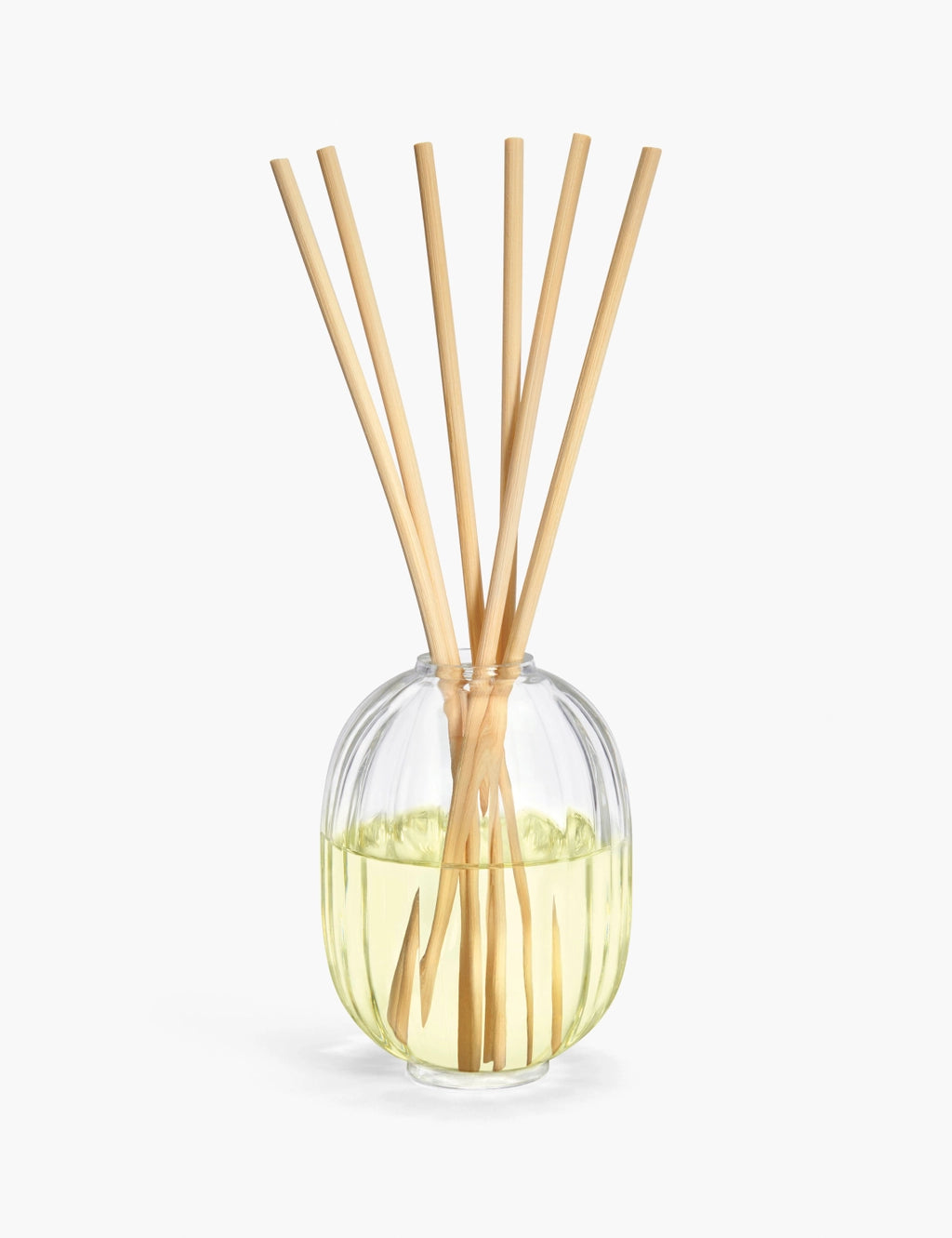 diptyque-34-boulevard-saint-germain-home-fragrance-diffuser-reeddif34b-2_1.webp