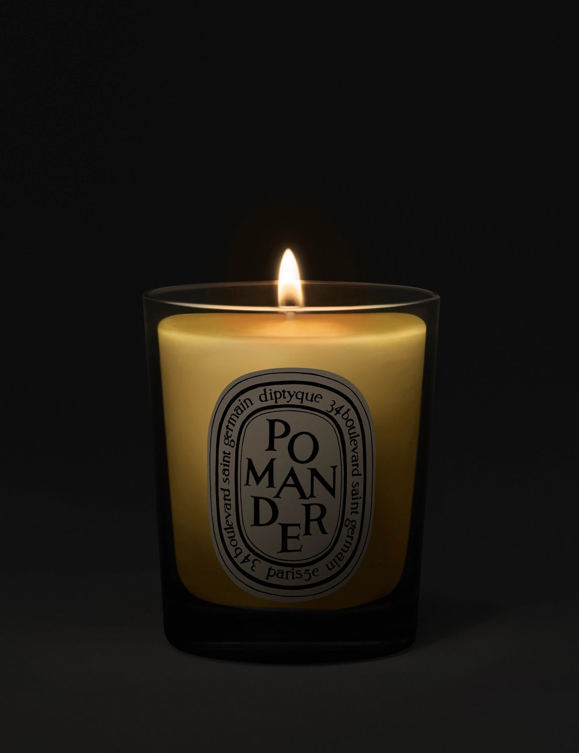 diptyque-pomander-small-candle-70g-pm70v-2.webp