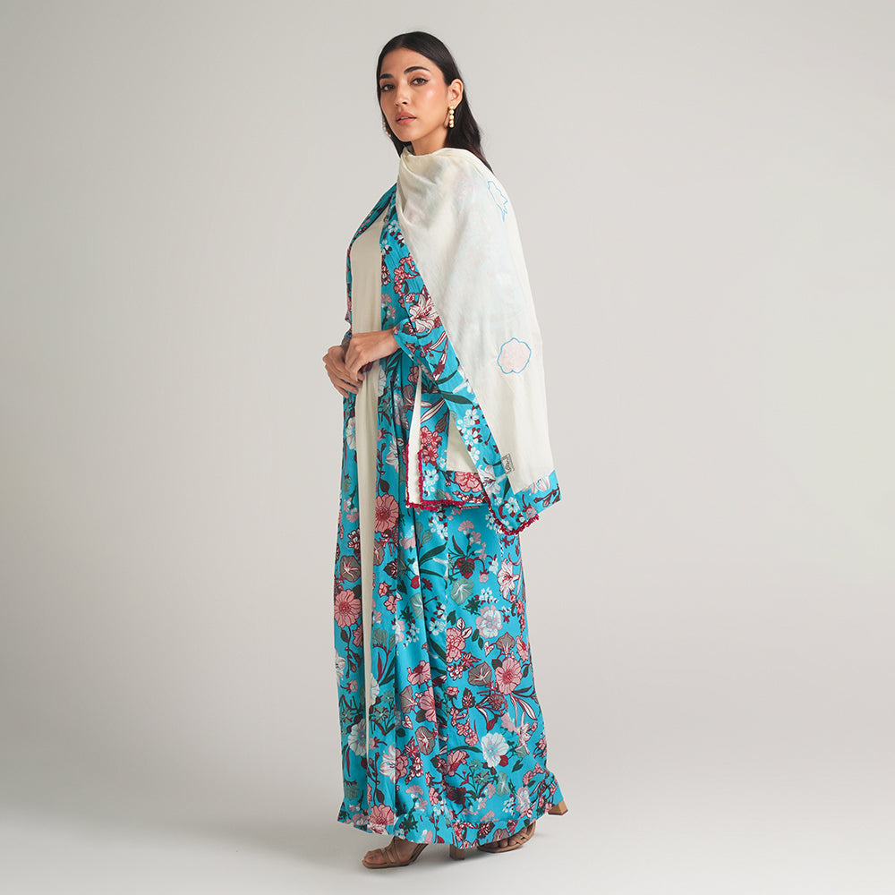 OFF WHITE PRITED DRESS WITH BLUE CAPE AND SCARF