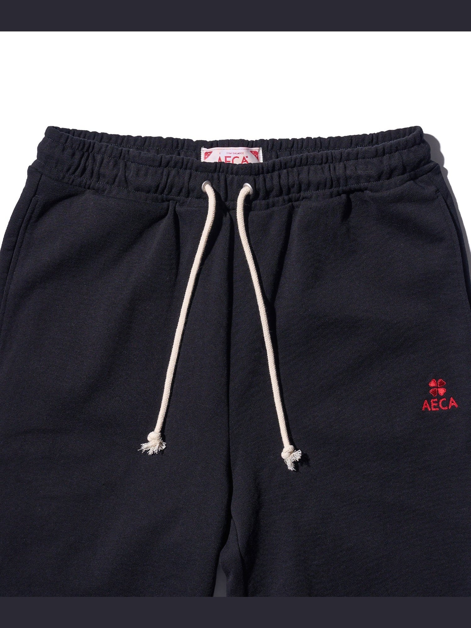 Everyday aeca clover straights shorts-black