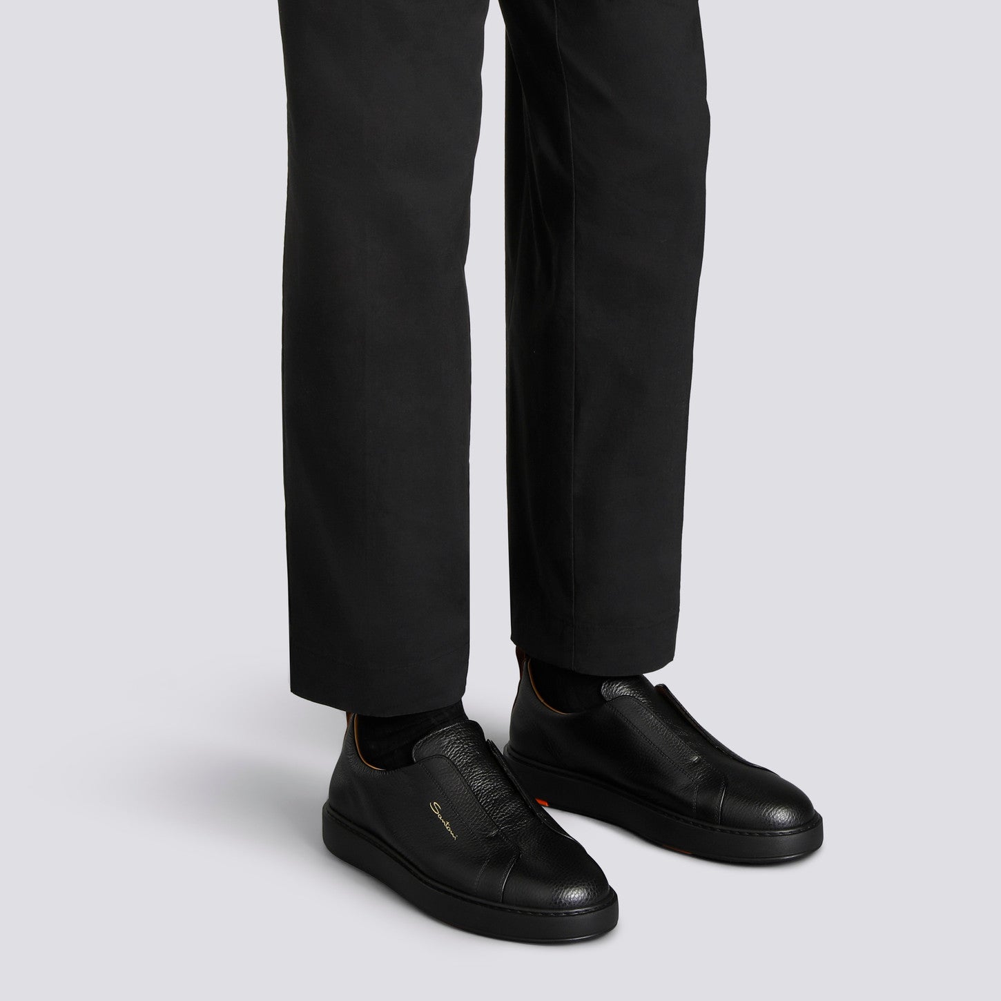 MEN'S BLACK TUMBLED LEATHER SLIP-ON SNEAKER