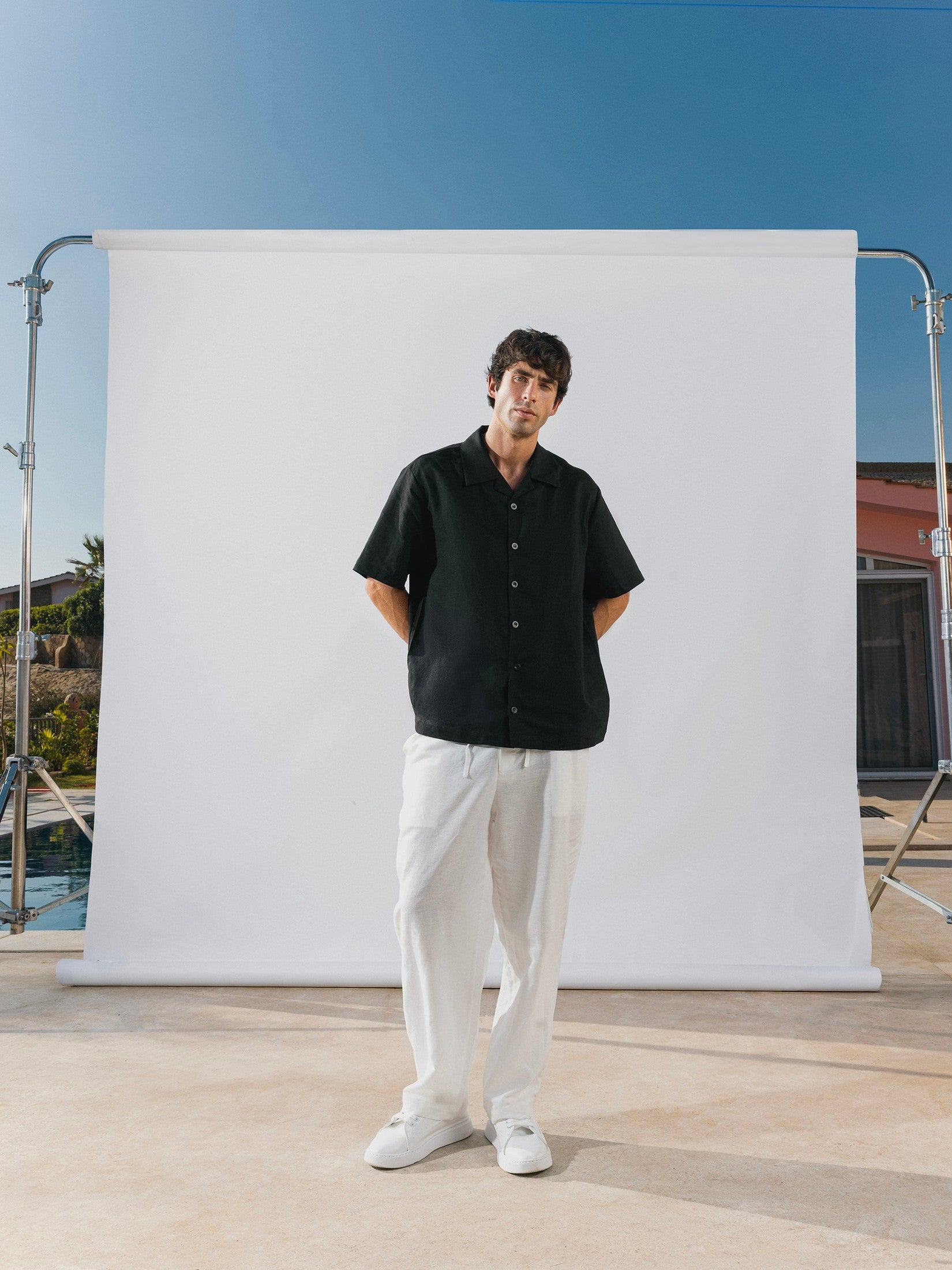 Short sleeve black shirt solmare