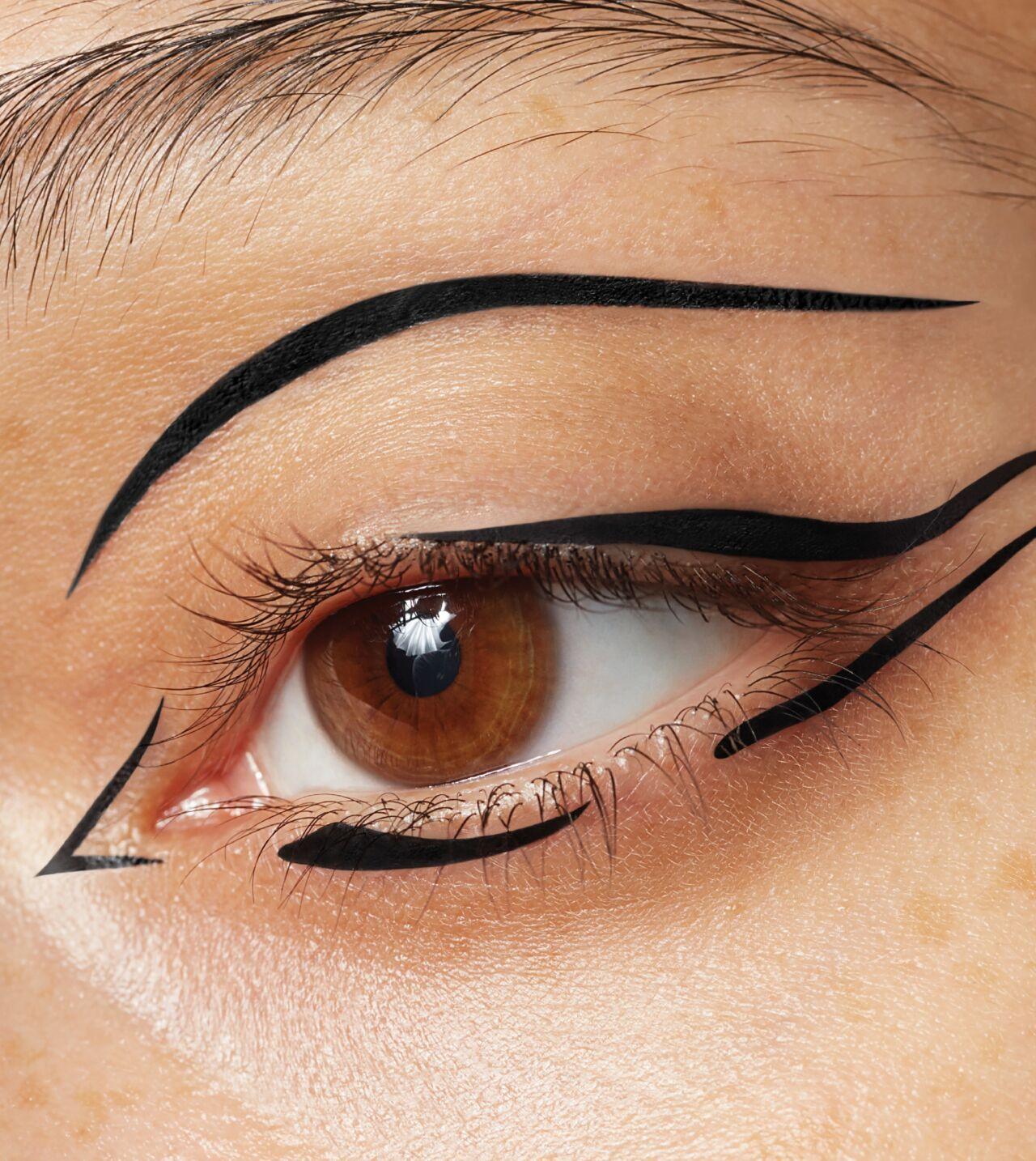 eyeliner-1.jpg